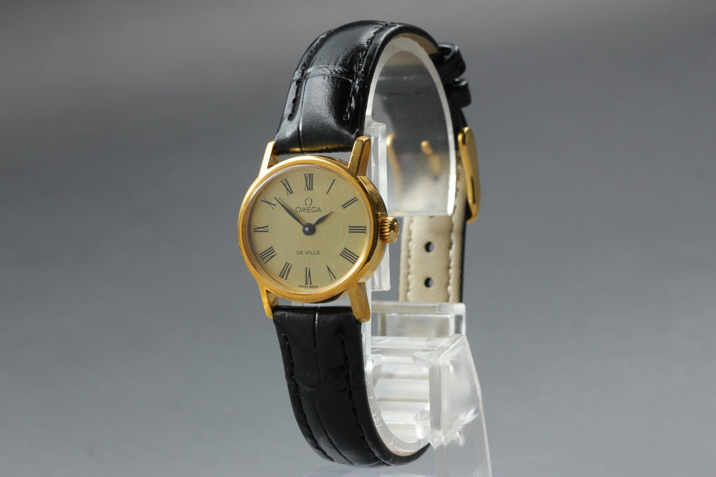 1977 Near MINT OMEGA De Ville 24mm 511.0508 Manual Gold Roman Women's Vintage