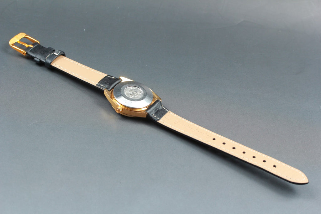 1974 Near MINT OMEGA Seamaster 26mm 566.0089 Automatic Gold Dial Women's Vintage