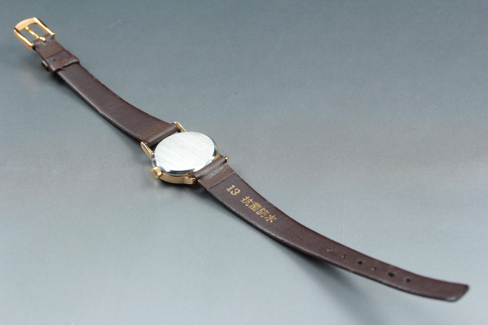 1975 Near MINT OMEGA De Ville 24mm 511.0508 Manual Gold Dial Women's Vintage