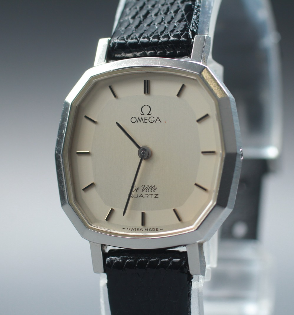 1980 Near MINT OMEGA De Ville 24mm 591.0103 Quartz Silver Dial Women's Vintage