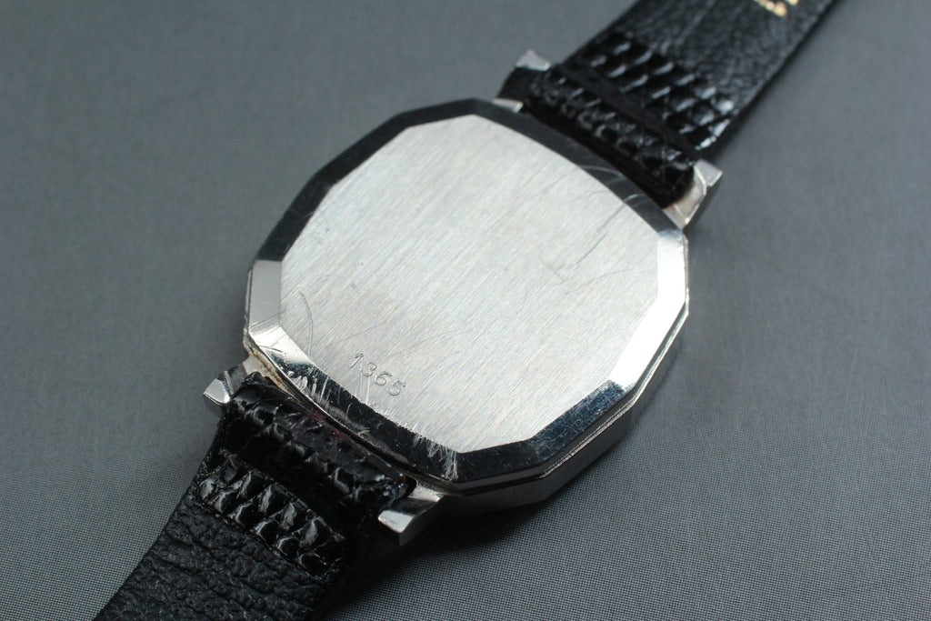 1980 Near MINT OMEGA De Ville 24mm 591.0103 Quartz Silver Dial Women's Vintage