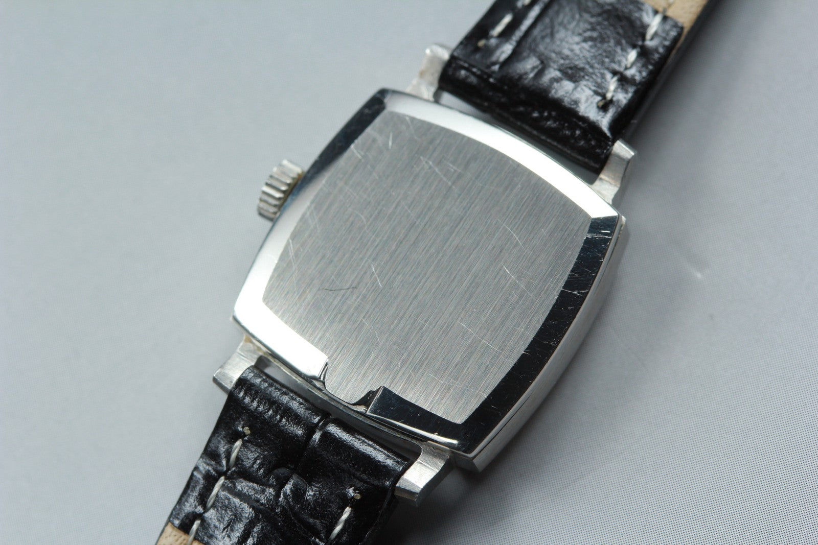 1972 Near MINT OMEGA Geneve 20mm 511.385 Manual Wind Silver Dial Women's Vintage