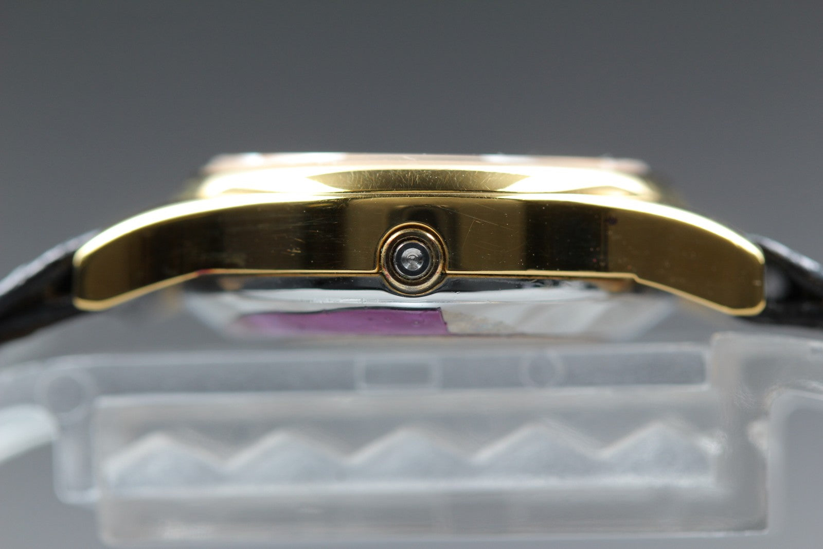 1978 Top MINT/Box OMEGA De Ville 23mm 591.0022 Quartz Gold Dial Women's Vintage
