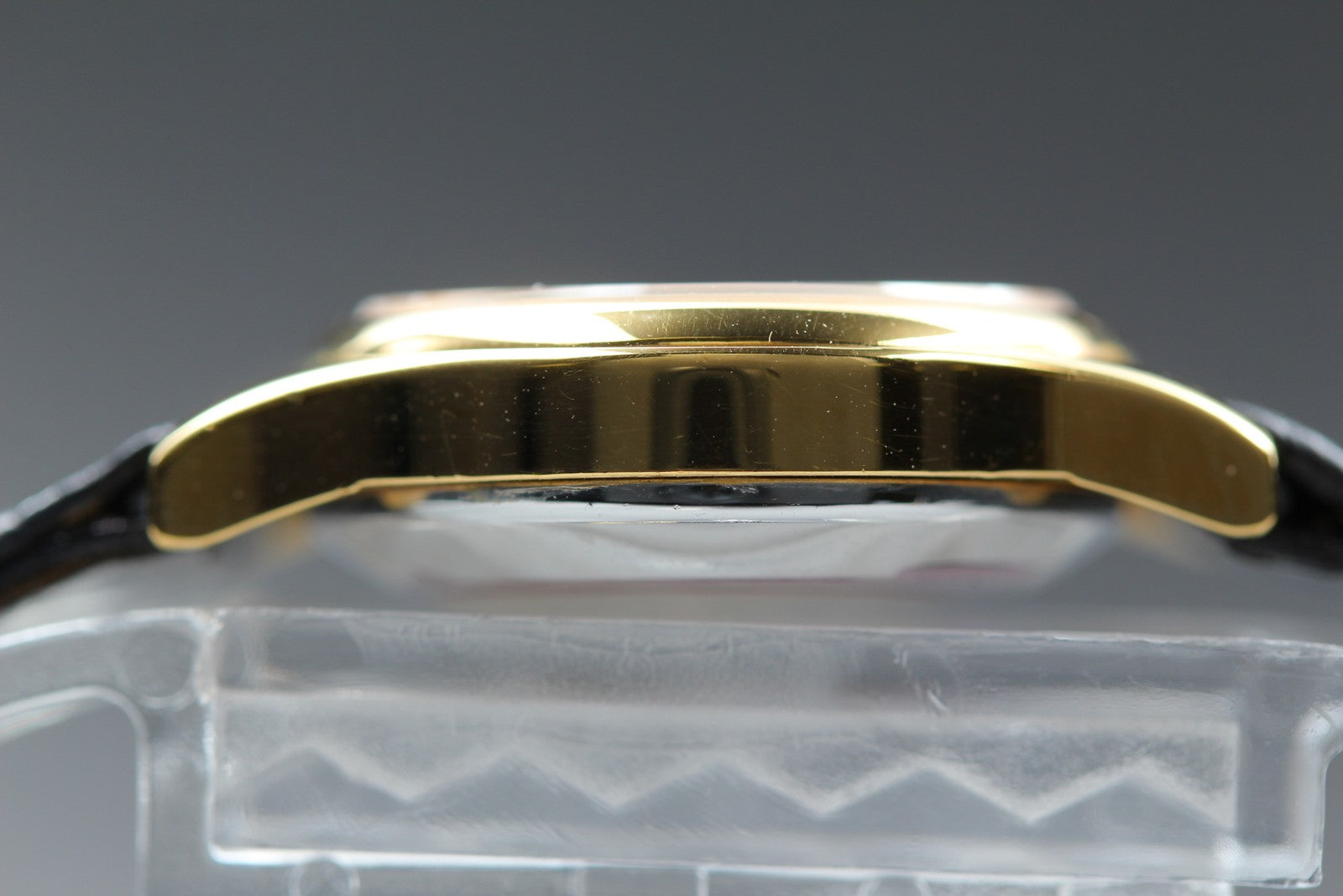 1978 Top MINT/Box OMEGA De Ville 23mm 591.0022 Quartz Gold Dial Women's Vintage