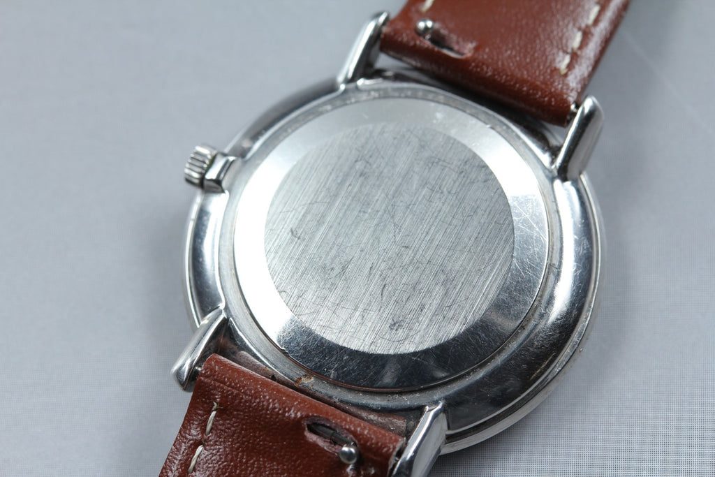 1970 Near MINT OMEGA De Ville 33mm 111.077 Manual Cal.620 Silver Men's Vintage