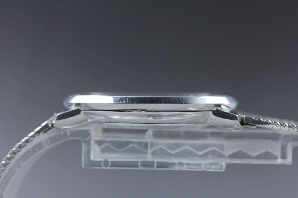 1972 Near MINT OMEGA De Ville 33mm 111.0107 Manual Silver Dial Men's Vintage