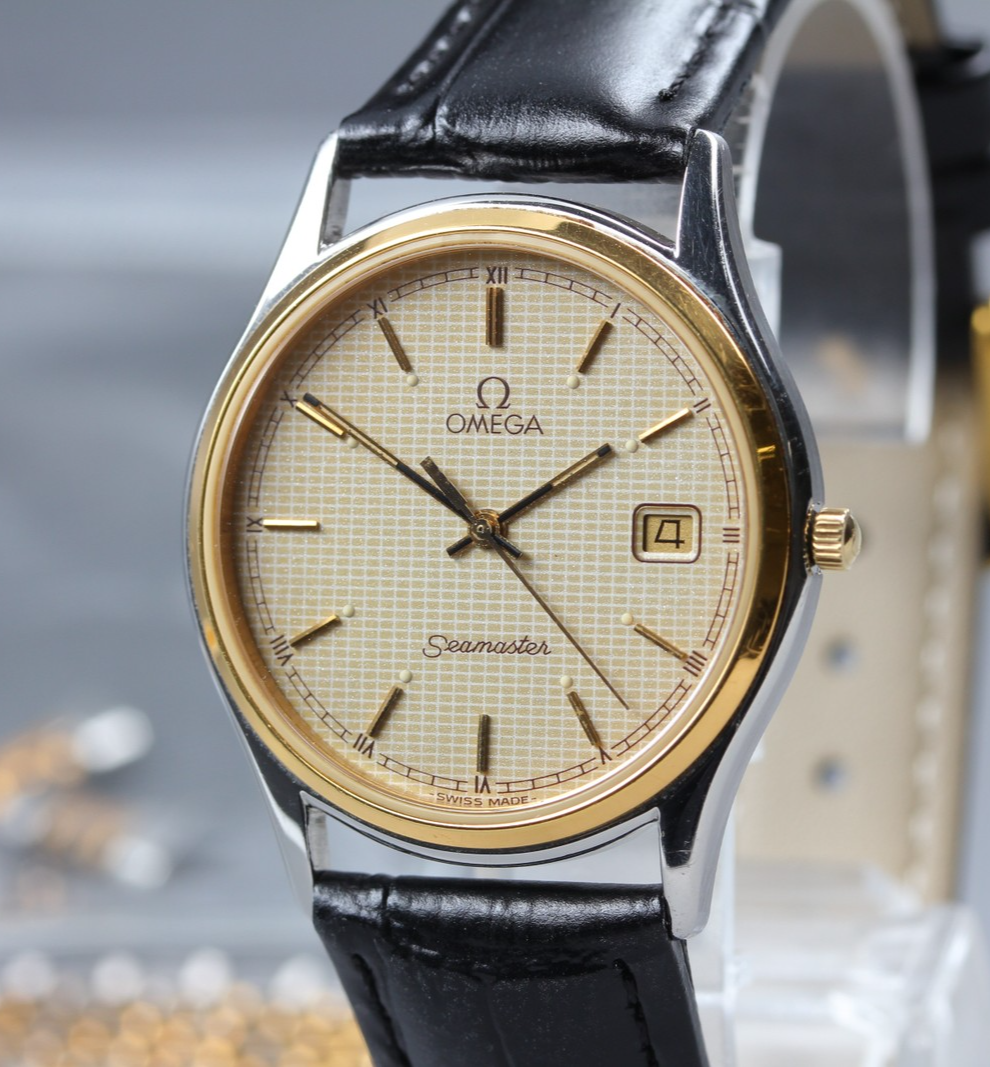 1987 Near MINT OMEGA Seamaster 33mm 196.0251 Quartz Gold Roman Men's Vintage