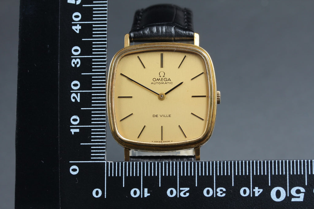 1973 Near MINT Omega De Ville 31mm 151.0045 Automatic Cal.711 Gold Men's Vintage