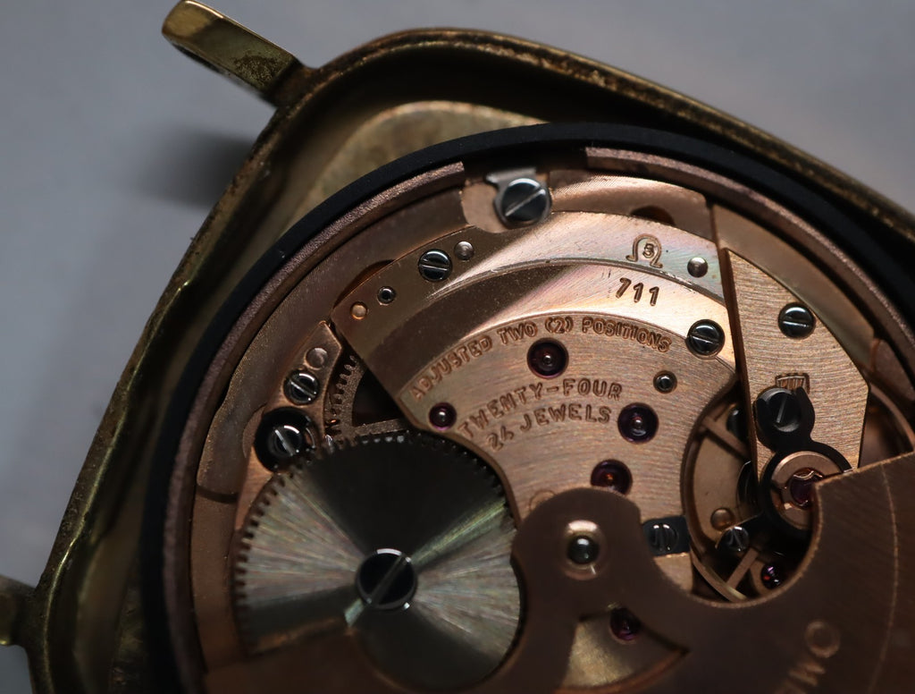 1973 Near MINT Omega De Ville 31mm 151.0045 Automatic Cal.711 Gold Men's Vintage