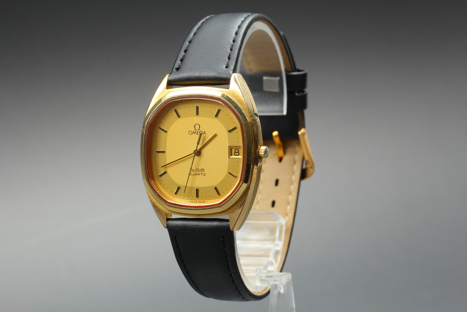 Near MINT OMEGA De Ville 34mm 196.0144 Quartz Cal.1332 Gold Dial Men's Vintage