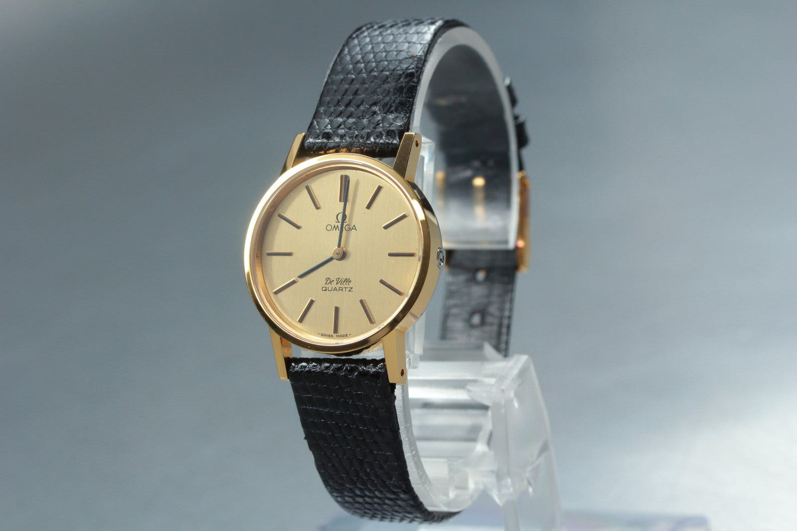 1978 Top MINT/Box OMEGA De Ville 24mm 591.0044 Quartz Gold Dial Women's Vintage