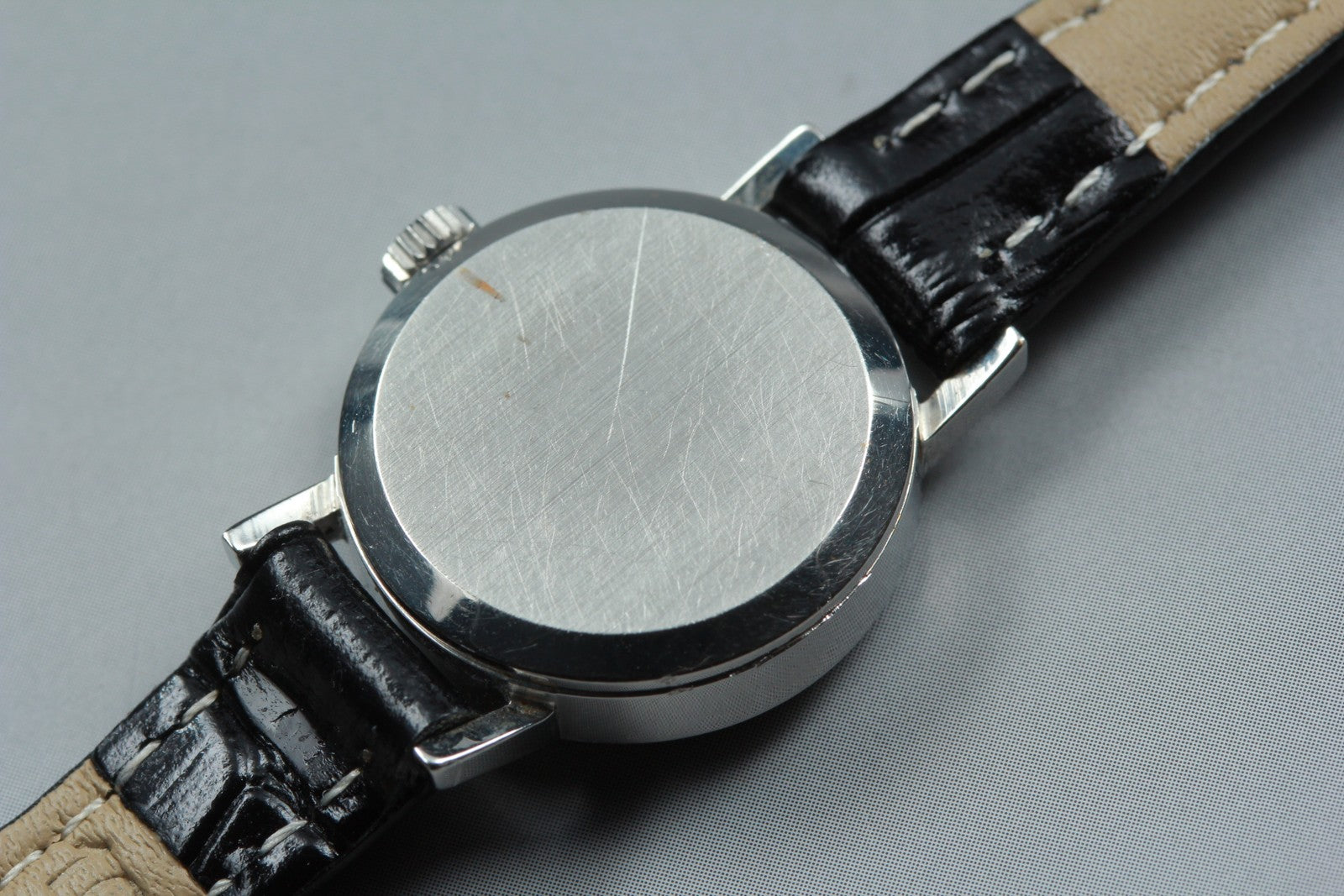 1970 Near MINT OMEGA Geneve 20mm 511.346 Manual Cal.485 Navy Dial Women Vintage