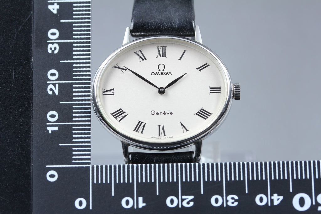1972 Near MINT OMEGA Geneve 32mm 511.417 Manual White Roman Dial Unisex Vintage