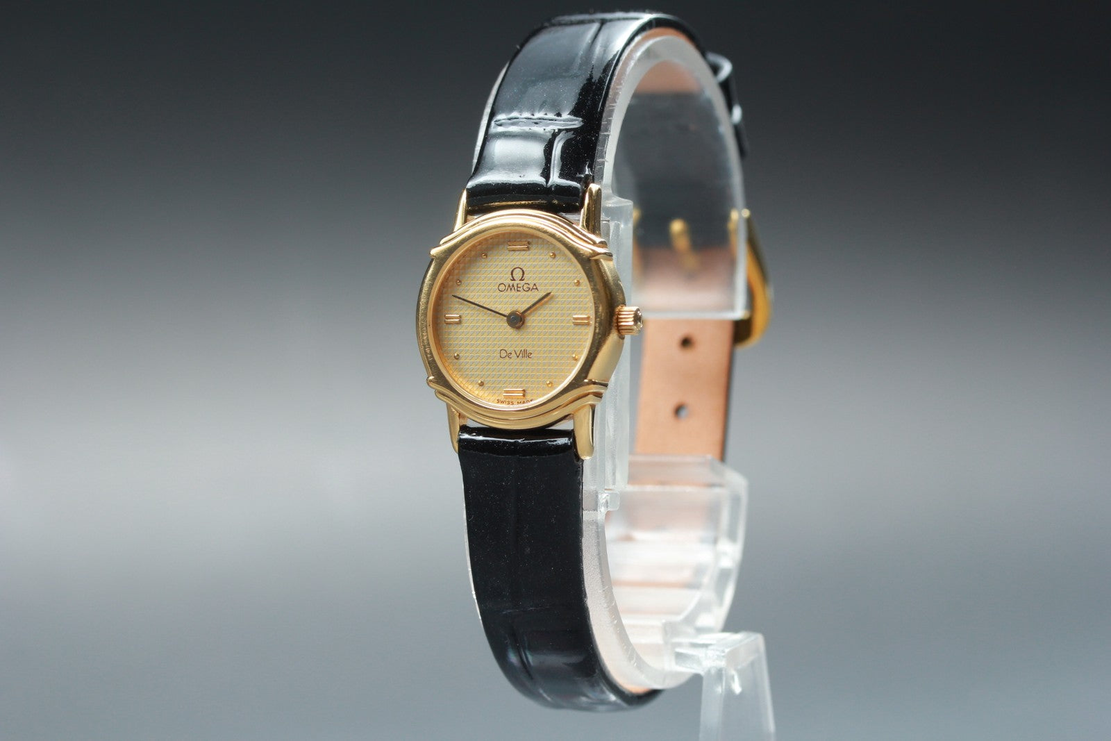 1987 OMEGA De Ville 19 mm 591.0339 Quartz Gold Dial Women's Vintage Exc+5