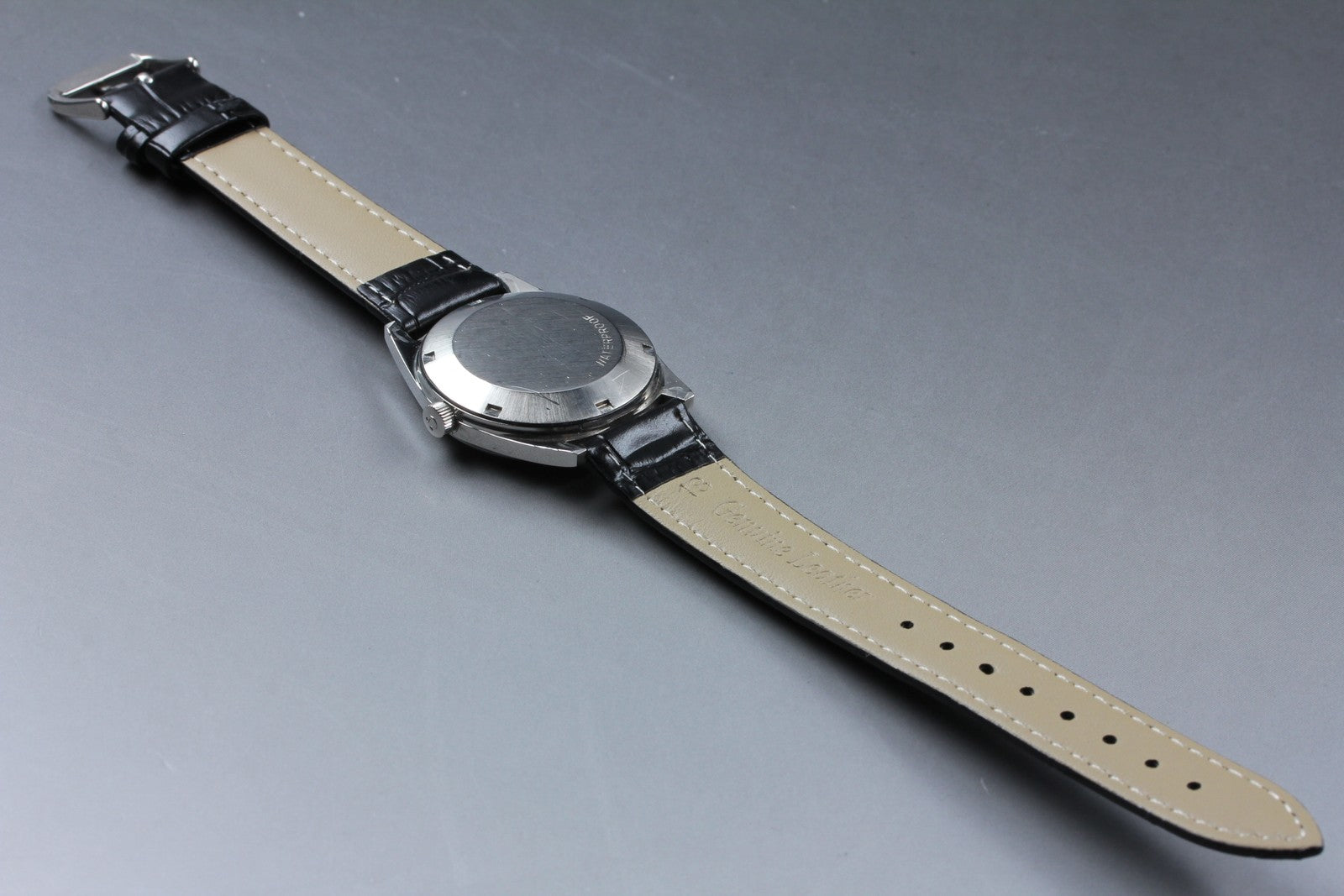 1968 Near MINT OMEGA Geneve 34mm Ref.165.041 Automatic Silver Dial Men's Vintage