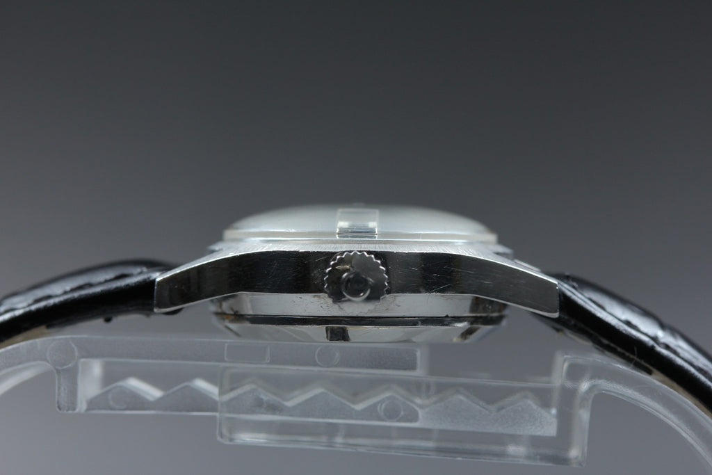 1969 Near MINT OMEGA Geneve 22mm 566.021 Automatic Silver Dial Women's Vintage