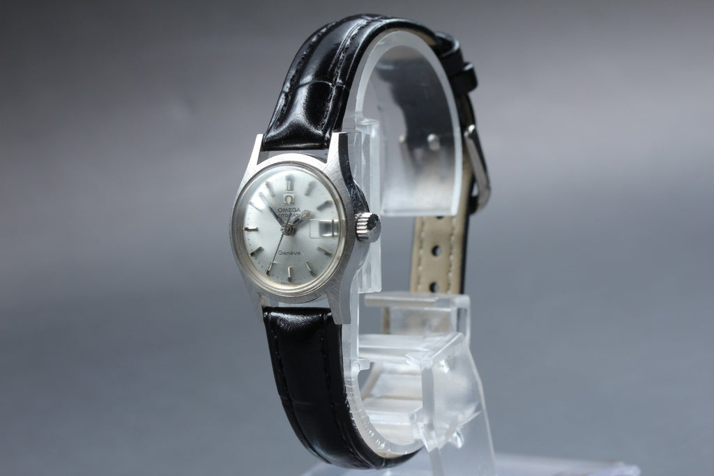 1969 Near MINT OMEGA Geneve 22mm 566.021 Automatic Silver Dial Women's Vintage