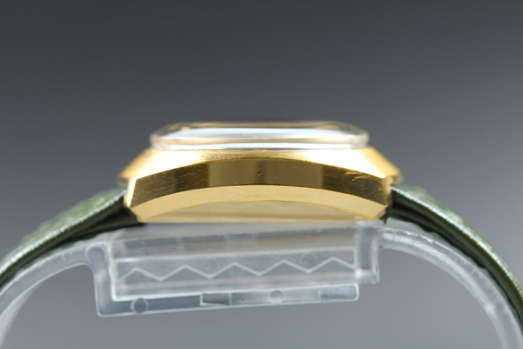 Near MINT OMEGA Seamaster Cosmic 24mm Ref.566.018 Automatic Gold Women's Vintage
