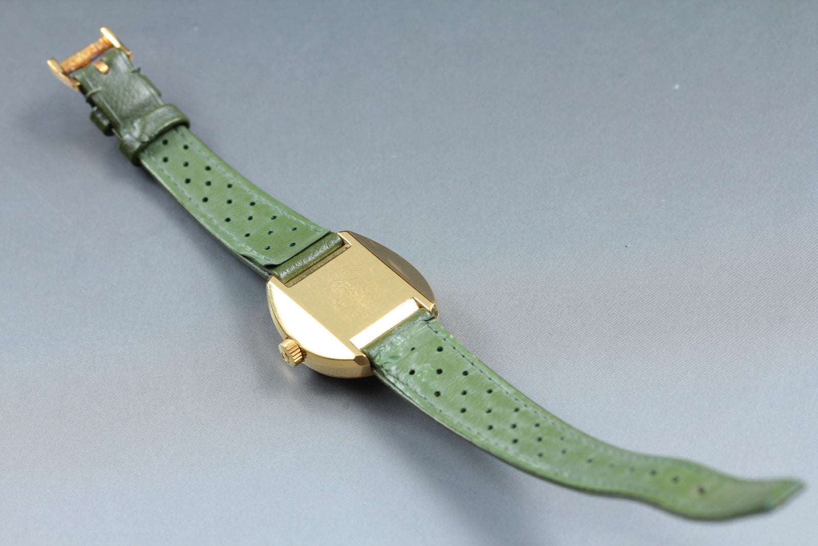 Near MINT OMEGA Seamaster Cosmic 24mm Ref.566.018 Automatic Gold Women's Vintage