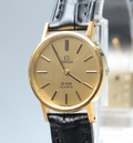 1981 Near MINT OMEGA De Ville 24mm Ref.591.0044 Quartz Gold Dial Women's Vintage