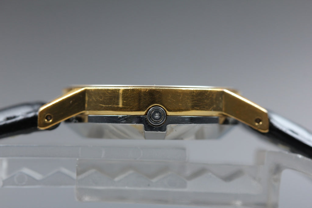 1981 Near MINT OMEGA De Ville 24mm Ref.591.0044 Quartz Gold Dial Women's Vintage