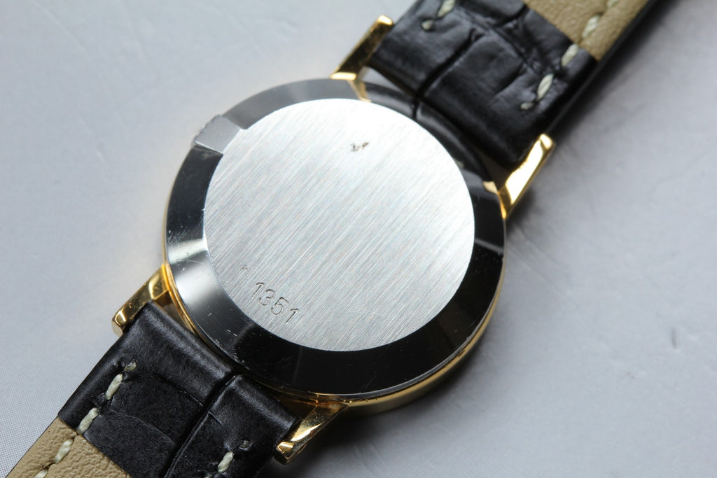 1981 Near MINT OMEGA De Ville 24mm Ref.591.0044 Quartz Gold Dial Women's Vintage