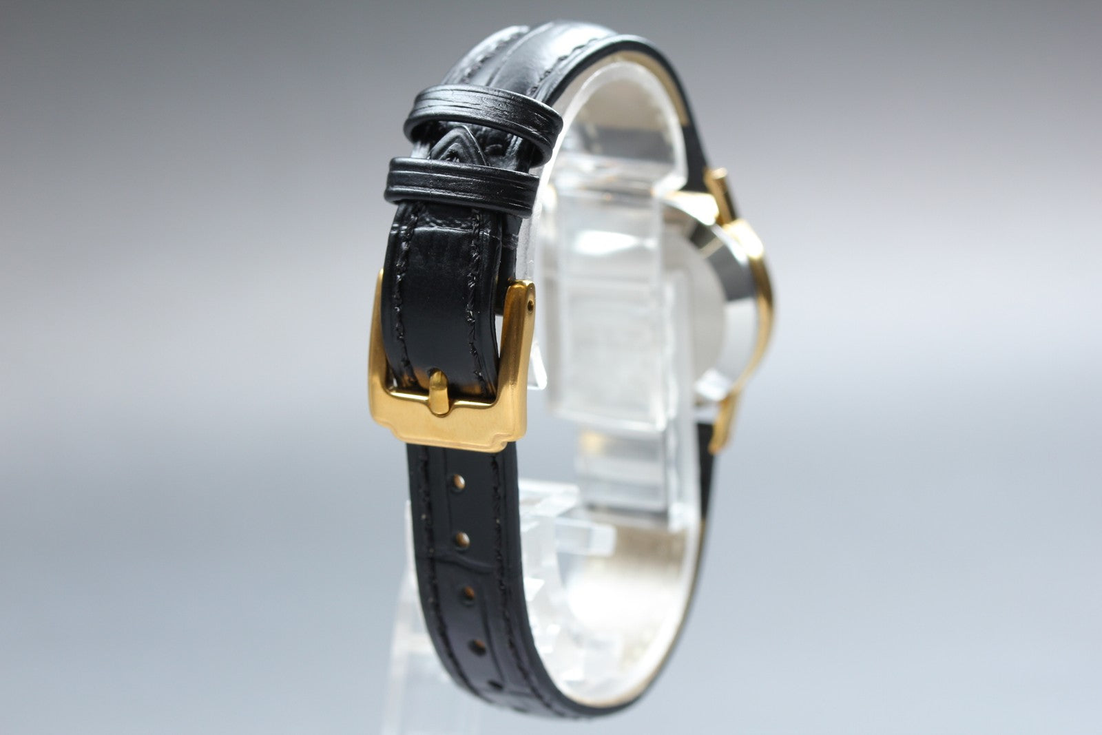 1981 Near MINT OMEGA De Ville 24mm Ref.591.0044 Quartz Gold Dial Women's Vintage