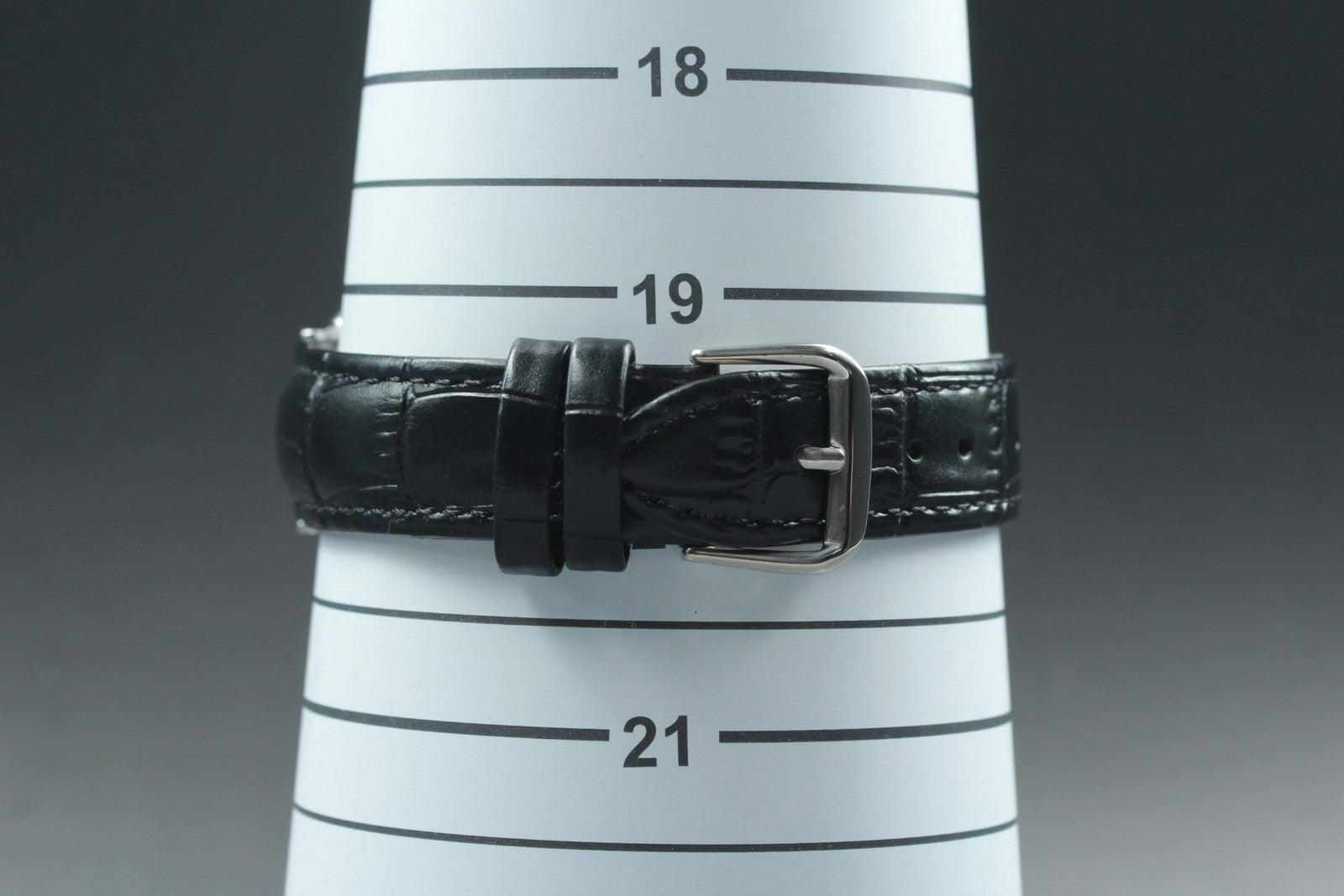 1988 Near MINT/Box, Paper OMEGA De Ville 32mm 196.0312.1 Quartz Men's Vintage