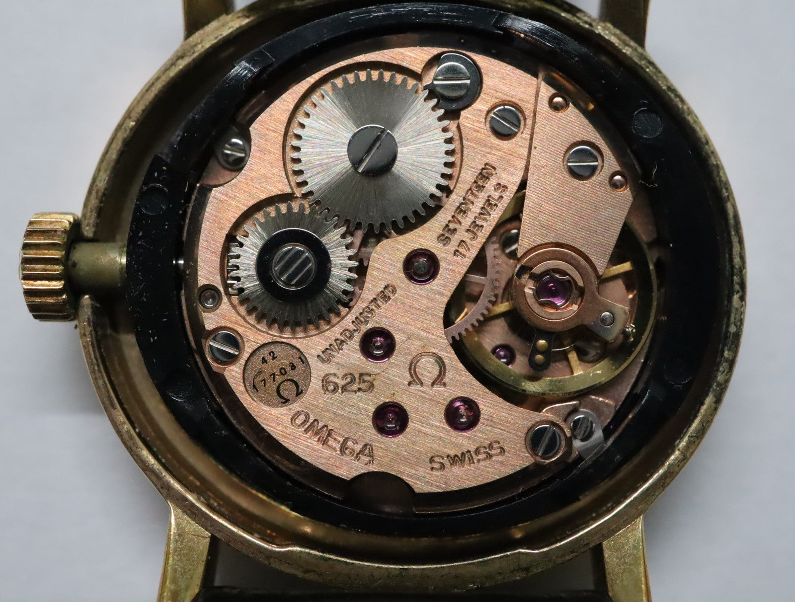 1979 Near MINT OMEGA De Ville 24mm 511.0508 Manual Gold Dial Women's Vintage