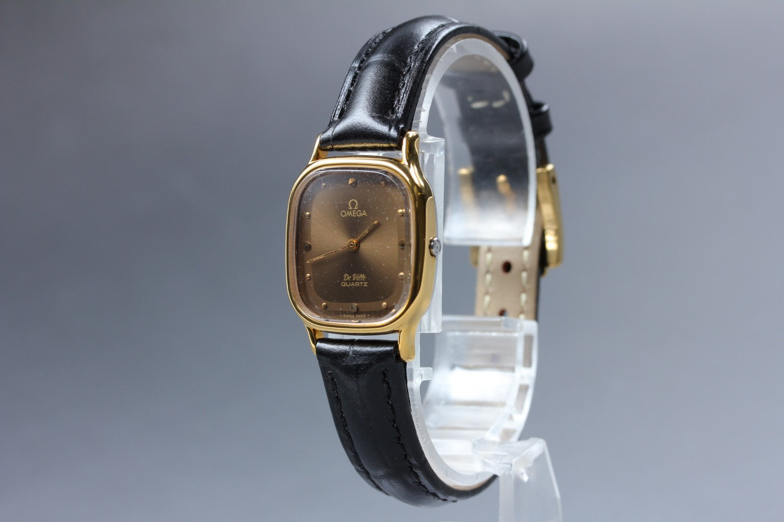 1978 Near MINT OMEGA De Ville 22mm 591.0084 Quartz Brown Dial Women's Vintage