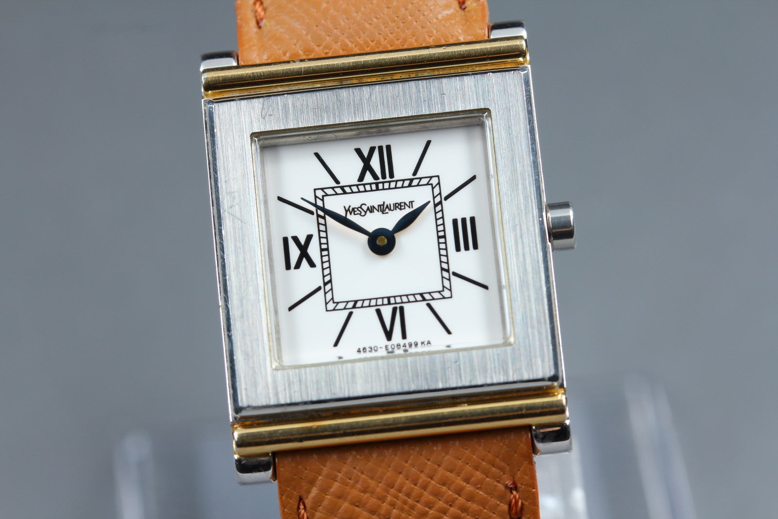Yves Saint Laurent 4625-E68621 24mm Quartz White Roman Dial Women Vintage Exc+5