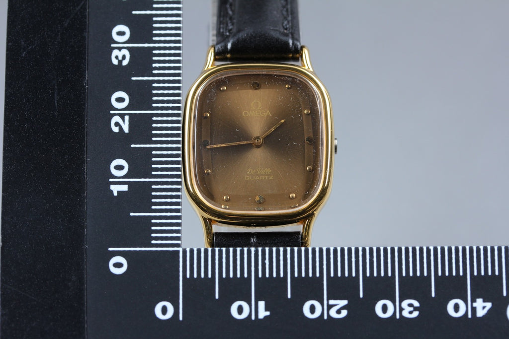 1978 Near MINT OMEGA De Ville 22mm 591.0084 Quartz Brown Dial Women's Vintage