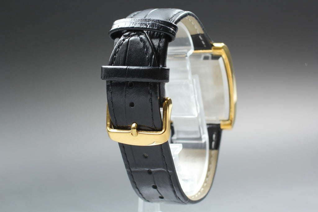 1972 Near MINT OMEGA Geneve 34mm 111.0109 Manual Wind Silver Dial Men's Vintage