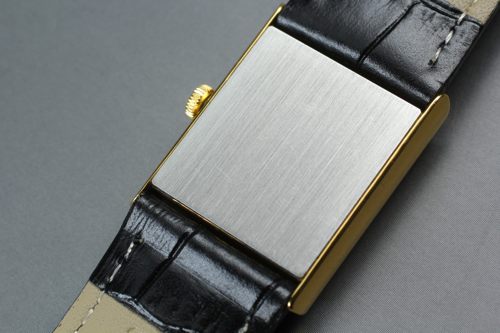 1972 Near MINT OMEGA De Ville 23mm 511.0427 Manual Gold Dial Tank Women Vintage