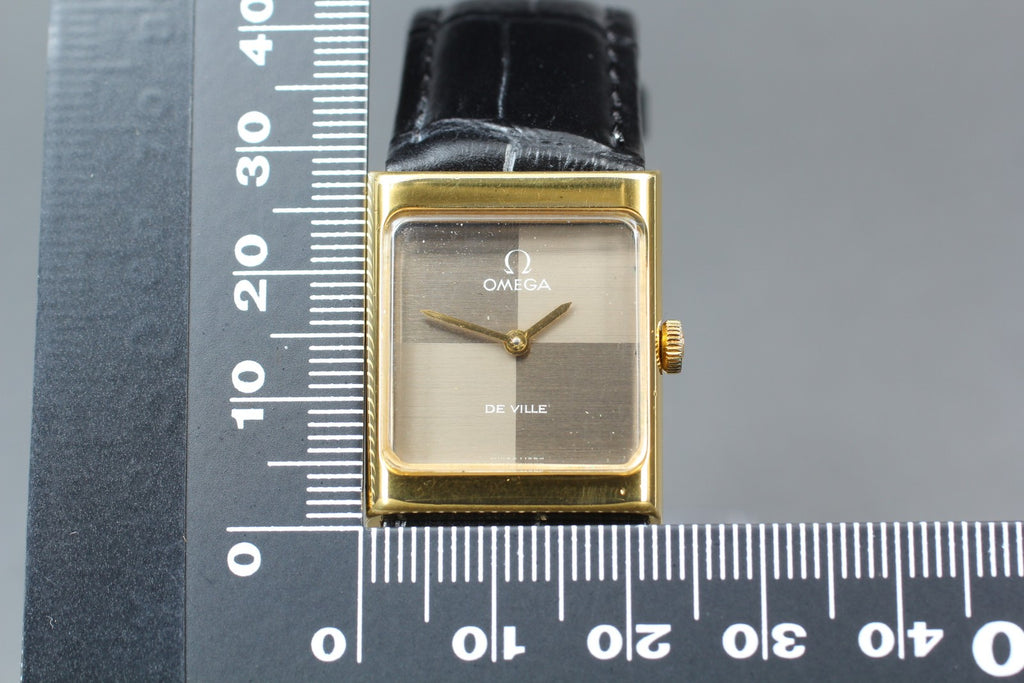 1972 Near MINT OMEGA De Ville 23mm 511.0427 Manual Gold Dial Tank Women Vintage