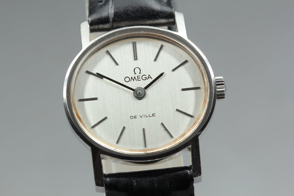 1977 Near MINT OMEGA De Ville 24mm 511.0508 Manual Silver Dial Women's Vintage