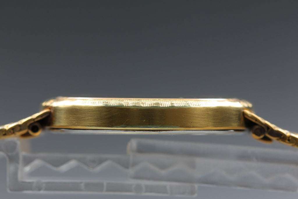 Near MINT LONGINES 150 3344 30mm Quartz L150.4 Gold Dial Men's Watch Vintage