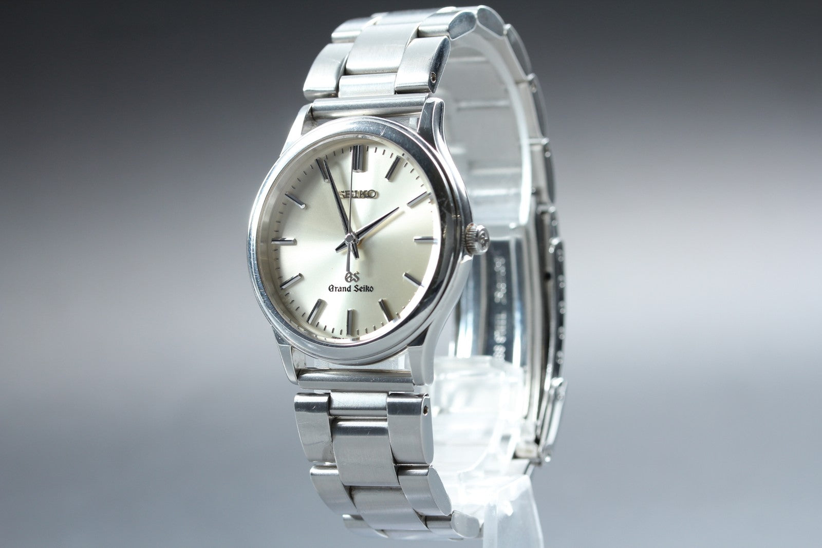 1999 Near MINT/Box SEIKO Grand Seiko 8J55-0A10 34mm Quartz Silver Men's Vintage