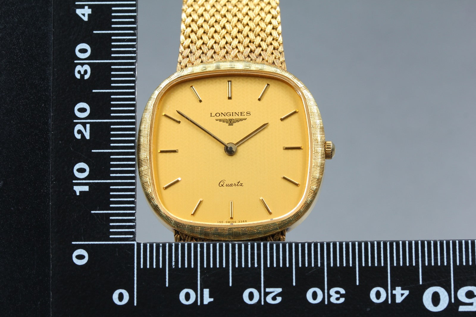 Near MINT LONGINES 150 3344 30mm Quartz L150.4 Gold Dial Men's Watch Vintage