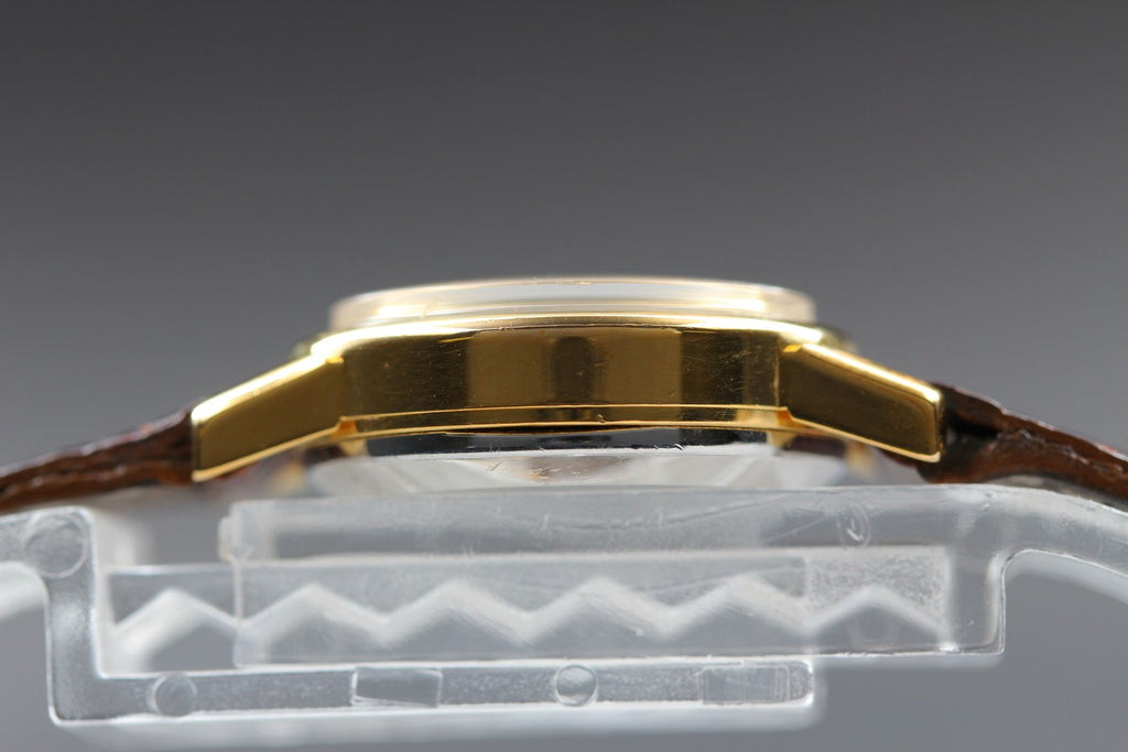 1980 Near MINT/Box OMEGA De Ville 20mm 591.0011 Quartz Gold Dial Women's Vintage