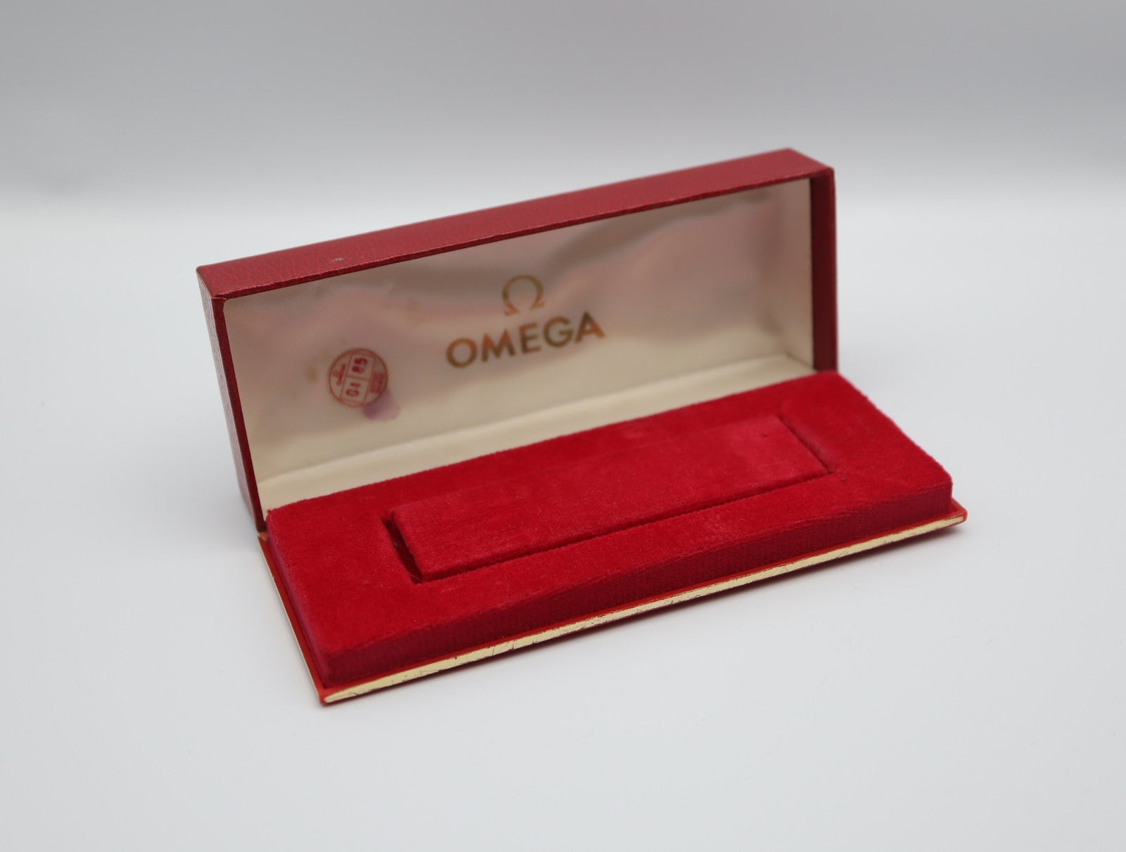 Near MINT OMEGA Vintage Red Watch Box Genuine Case Only From JAPAN #2090