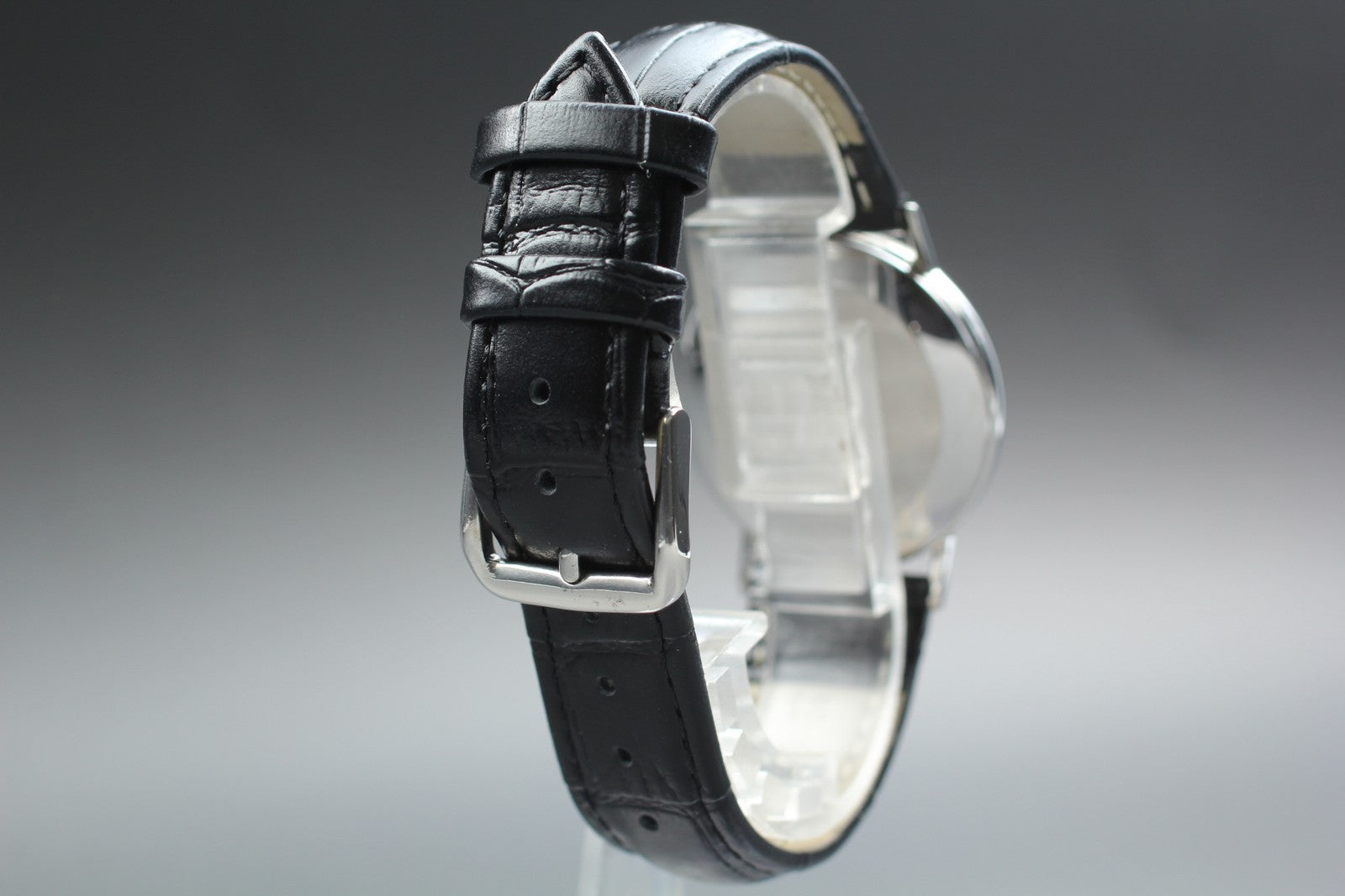 1978 Near MINT OMEGA De Ville 33mm 191.0092 Quartz Silver Dial Men's Vintage