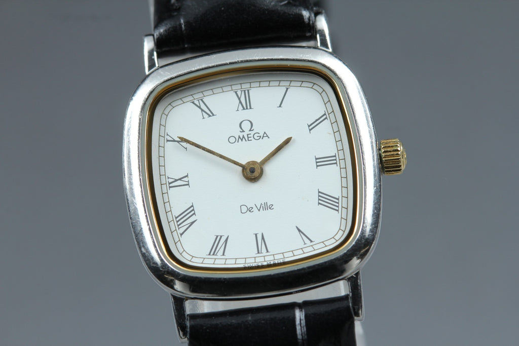 1987 Near MINT OMEGA De Ville 21mm 595.0098 Quartz White Roman Women's Vintage