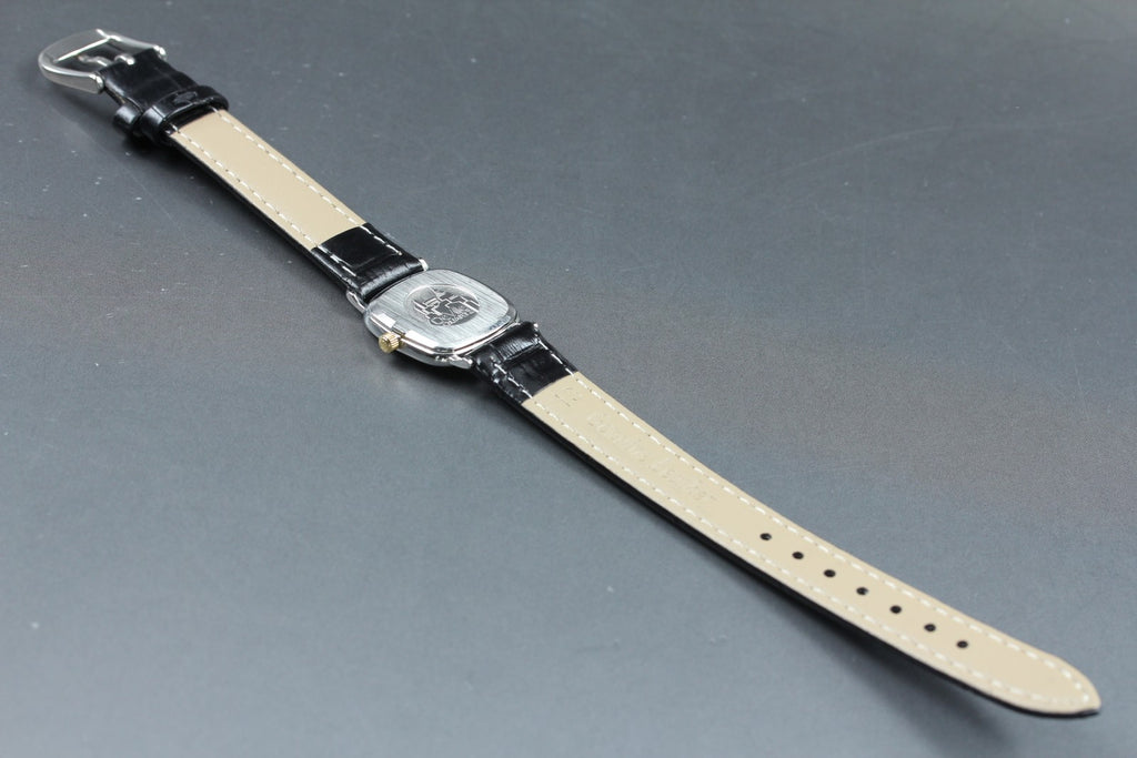 1987 Near MINT OMEGA De Ville 21mm 595.0098 Quartz White Roman Women's Vintage