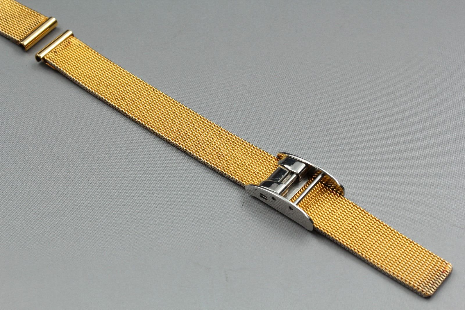 Near MINT OMEGA Milanese/Mesh Band 6019 11mm Gold Plated Bracelet Women Vintage