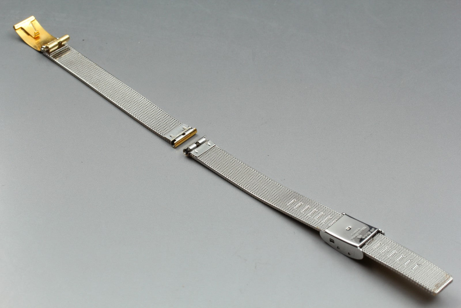 Near MINT OMEGA Milanese/Mesh Band 6019 11mm Gold Plated Bracelet Women Vintage