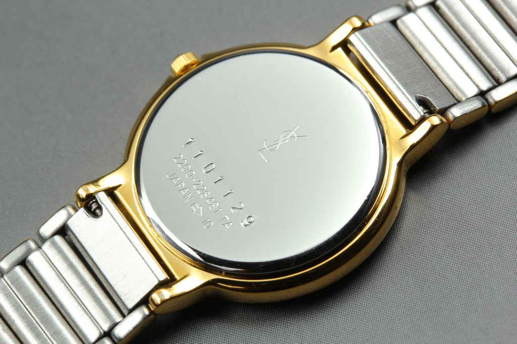 Near MINT/Box Yves Saint Laurent 2200-228481 23mm Quartz Gold Women's Vintage