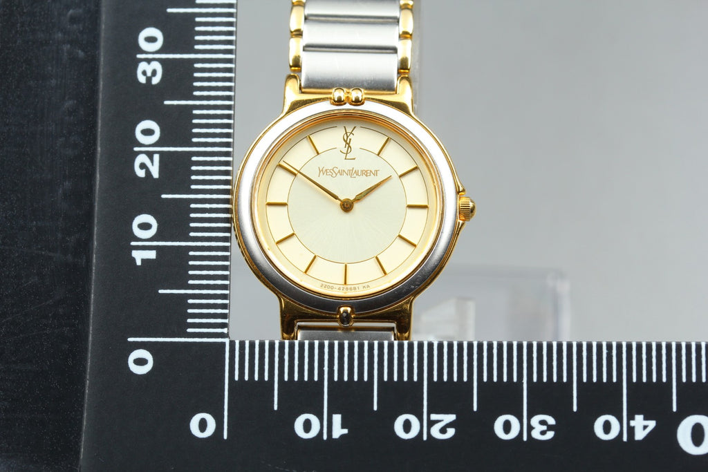 Near MINT/Box Yves Saint Laurent 2200-228481 23mm Quartz Gold Women's Vintage