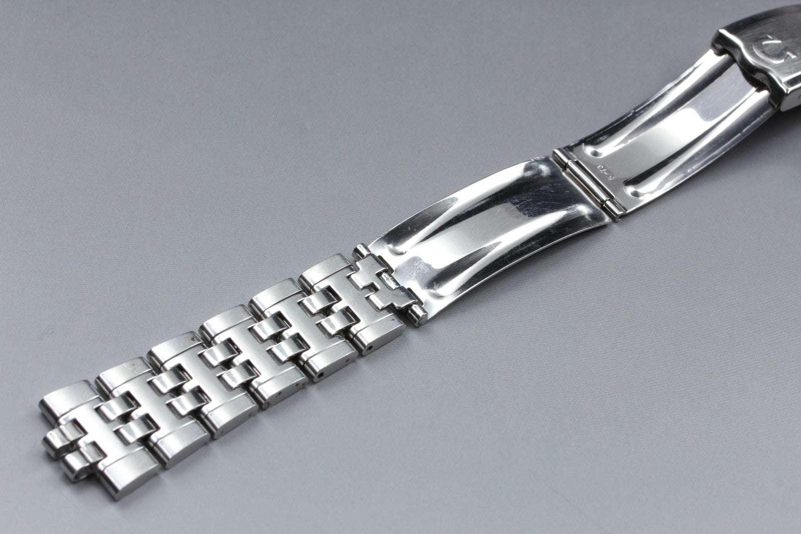 Near MINT OMEGA Genuine Bracelet 19mm FF112 Stainless steel Silver Men's Vintage
