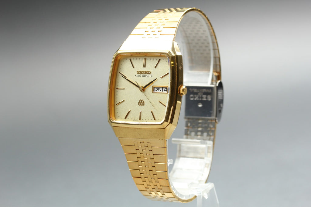 1982 Near MINT SEIKO King twin Quartz 32mm 9443-5020 Gold Dial Men's Vintage